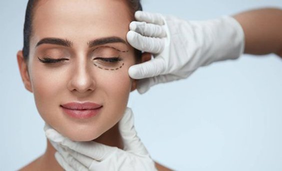 عملية تجميل الأجفان في تركيا